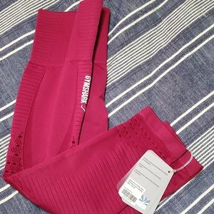 Gymshark seamless energy legging raspberry color